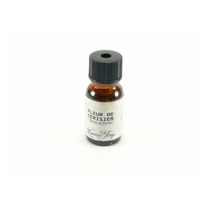 francouzsky-parfem-do-aromalampy-15-ml-kvitky-visni.jpg